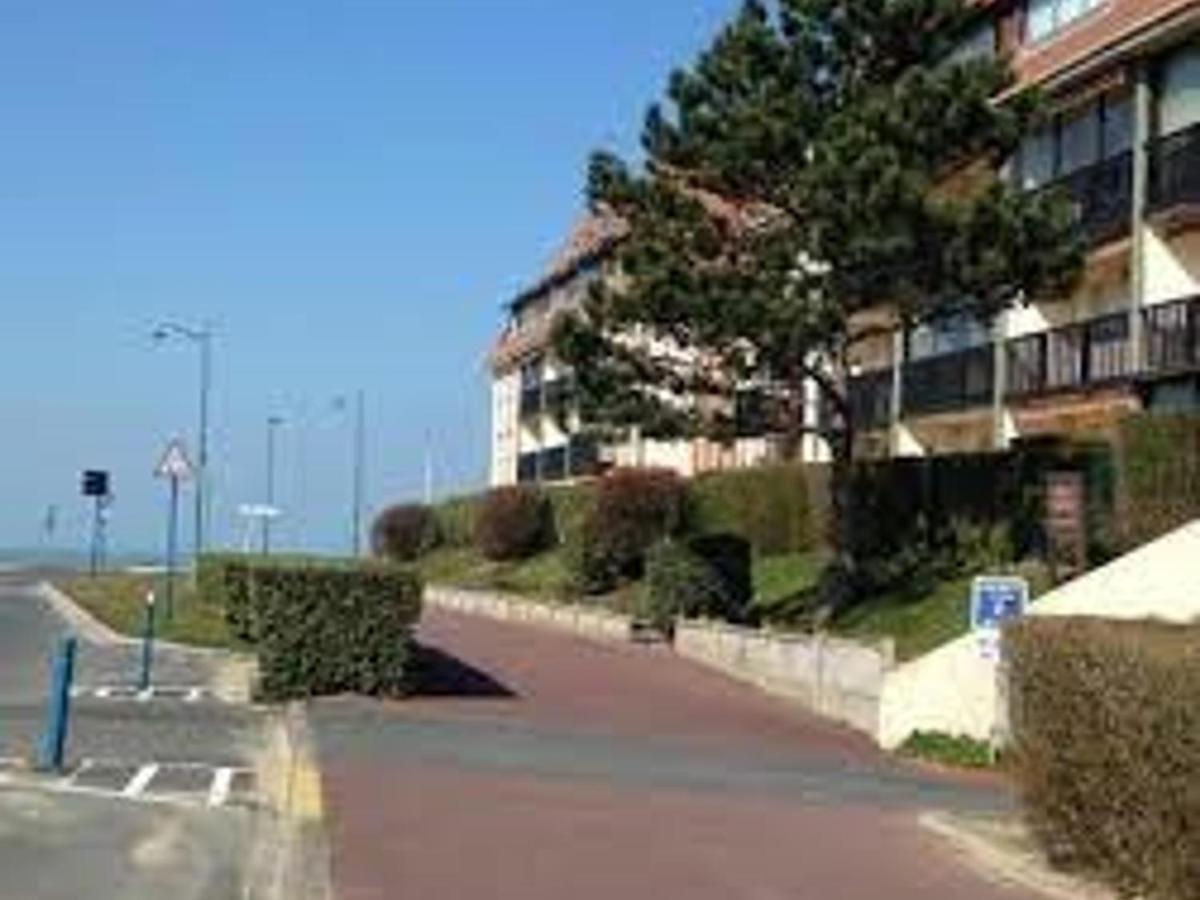 Appartement Refait A Neuf Avec Loggia Et Parking, A 2 Pas De La Plage Et Des Commerces - Fr-1-712-7 ヴィレ・シュル・メール エクステリア 写真